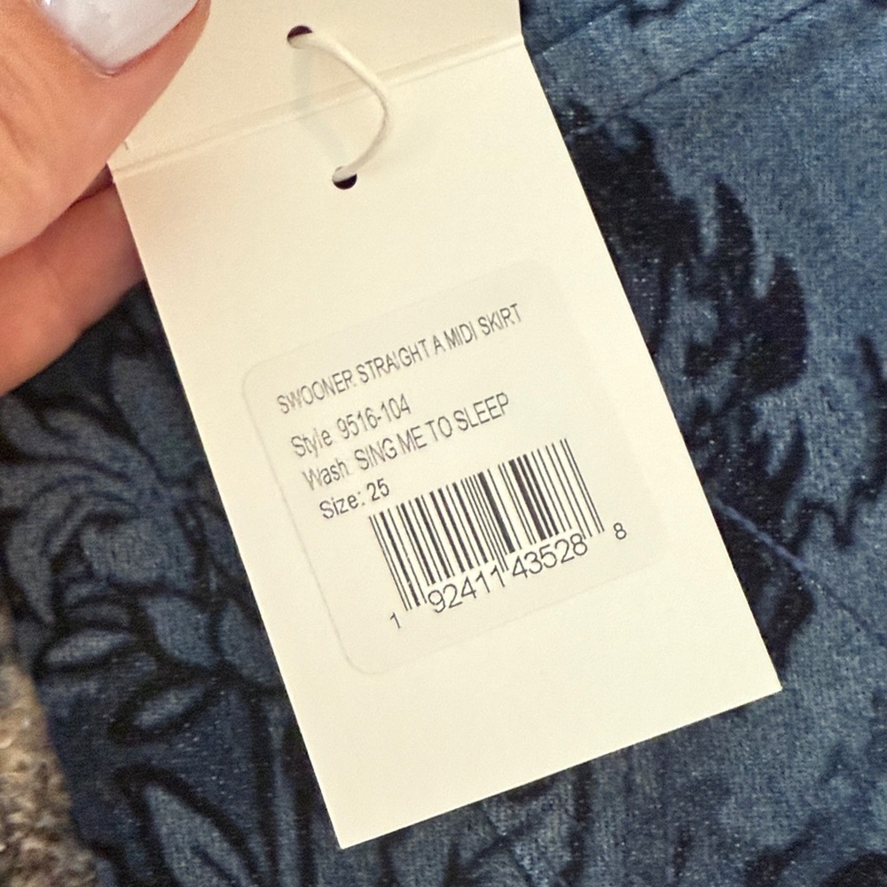 MOTHER Swooner Straight A Midi Skirt - Picture 4 of 4